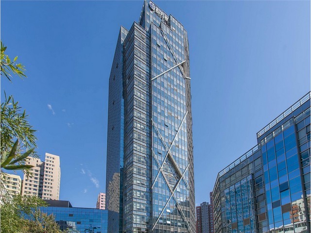 温州薄膜地膜打孔机内部结构